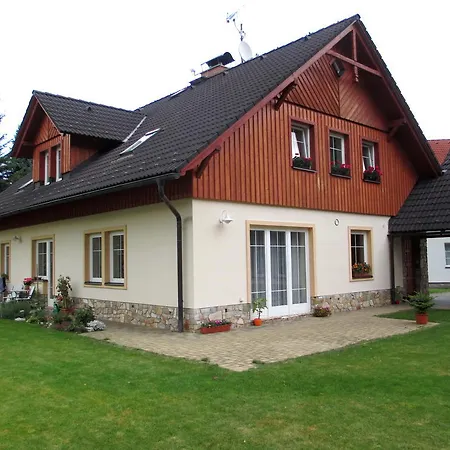 Apartament 300